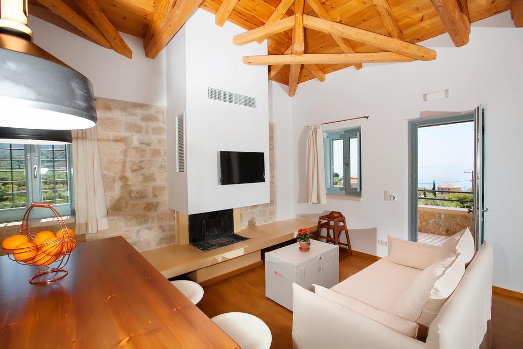 Lithos Guesthouse Kardamili Extérieur photo